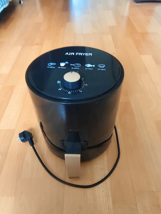 Аеро фритюрница Air Flryer.