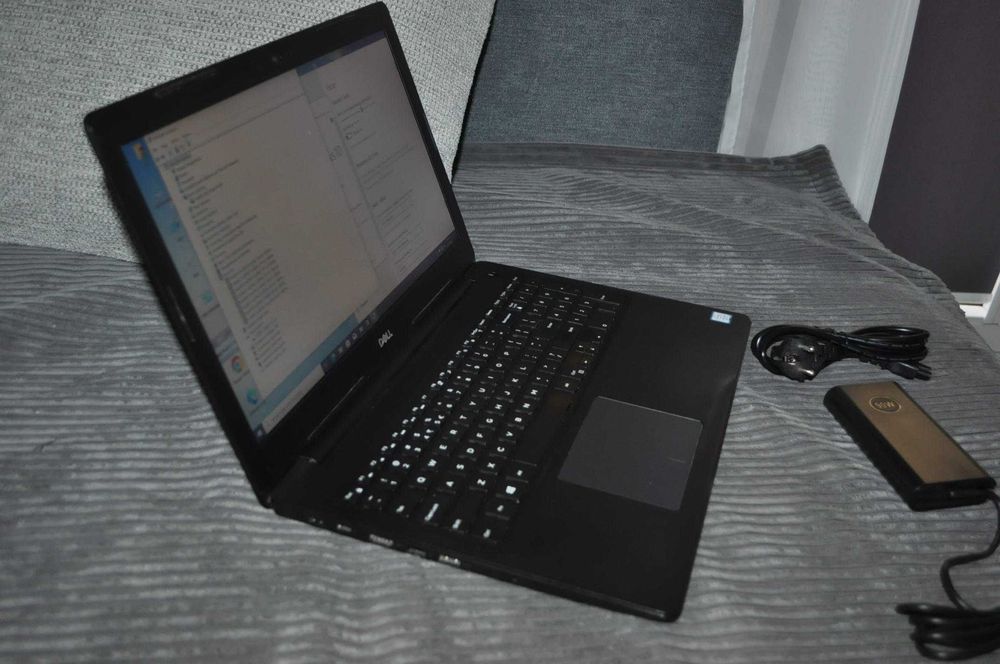 Dell Latitude 3590 15,6 " i5-8250U 16Gb ddr4 512Gb ssd Win10P  FHD bat