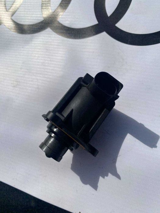 Клапан надува турбіни Ауді Q5 2012-2016 06H145710C