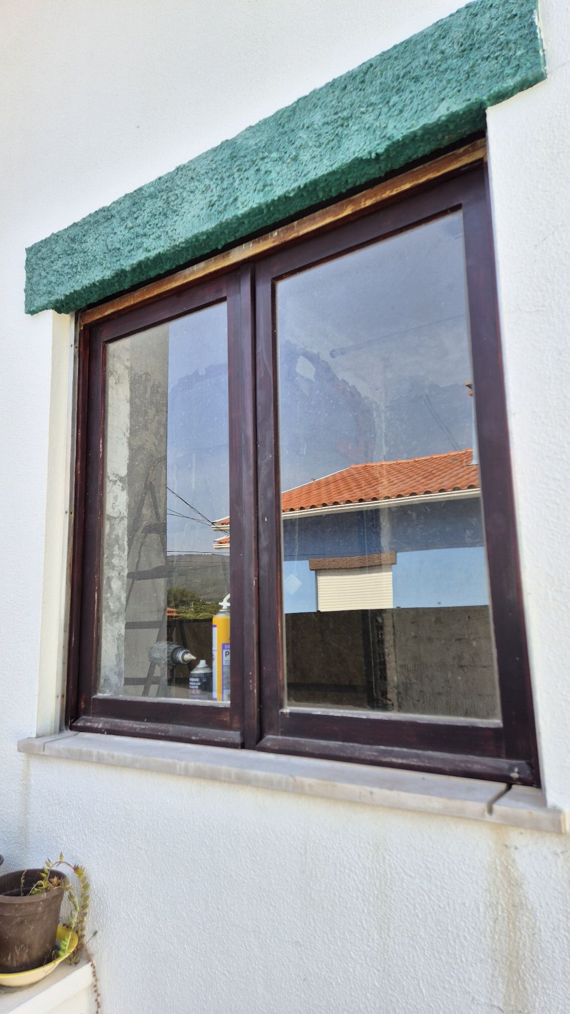 Porta e Janelas em Madeira