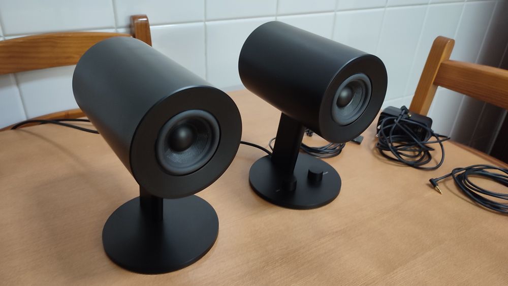 Colunas Razer Nommo Chroma