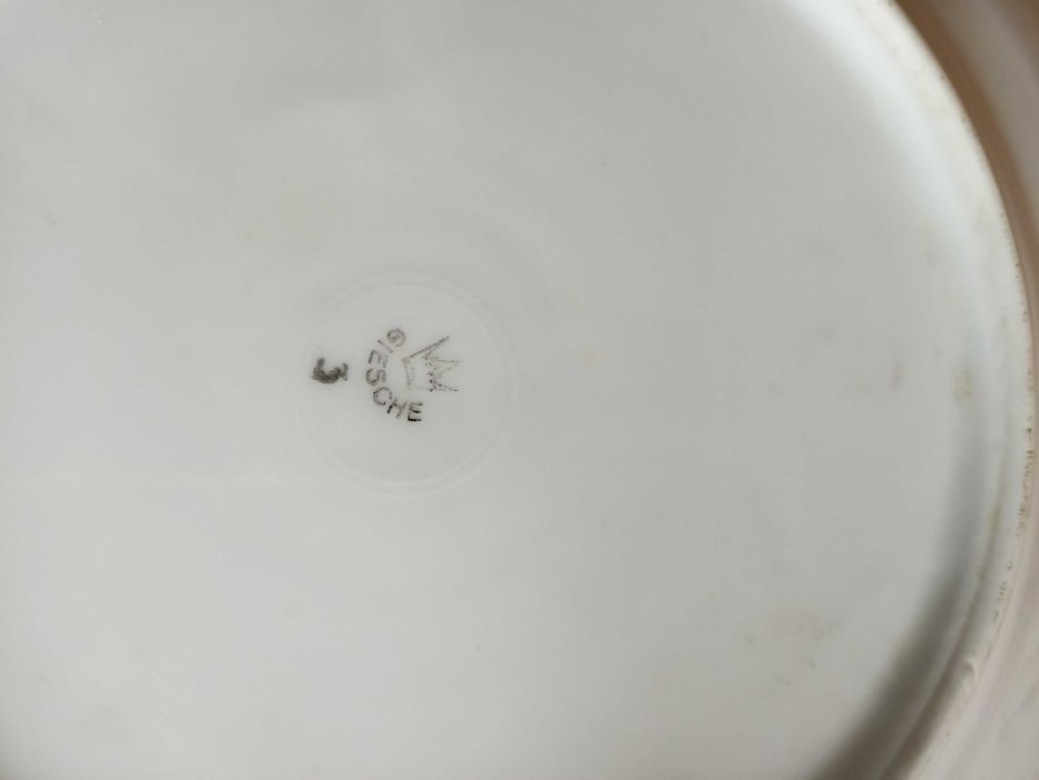 Waza,sosjerka,talerze porcelana Giesche lata 30te.