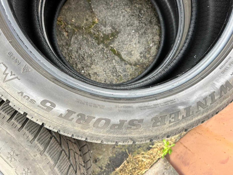 Opony zimowe Dunlop 235/55R19 255/50R10 komplet