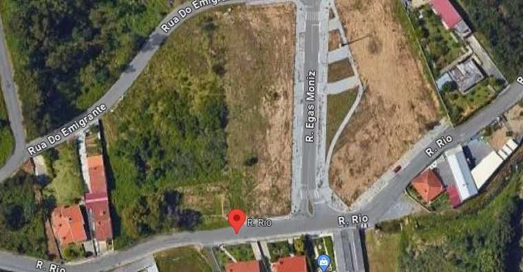 Terreno construção nogueira da regedoura santa maria da feira