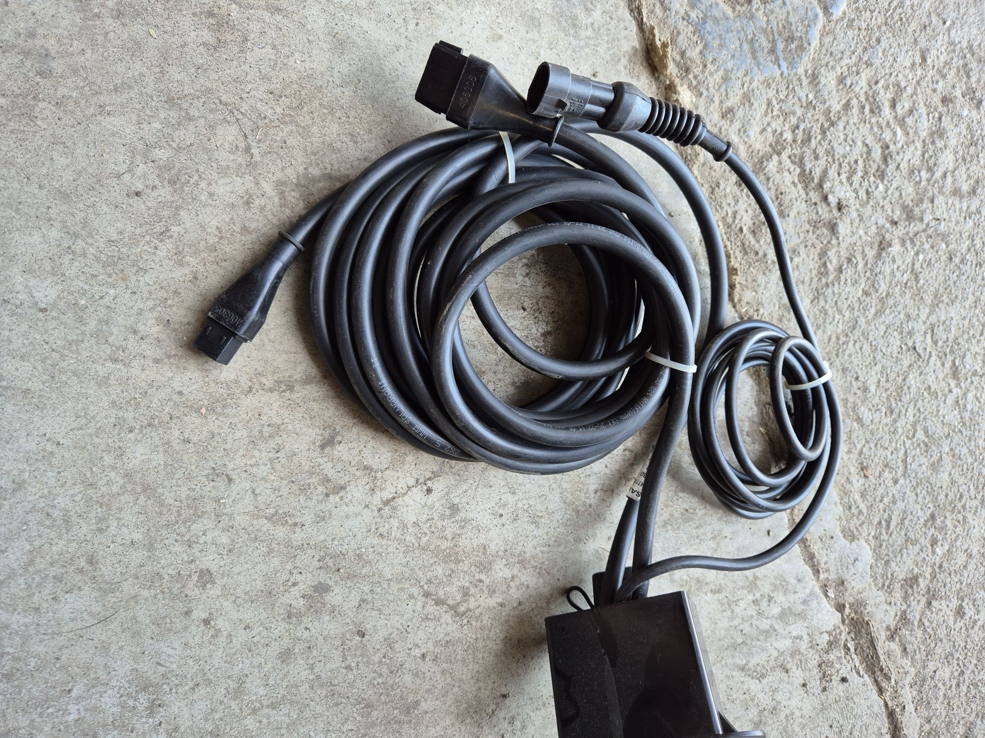 Kabel Arag Brawo
