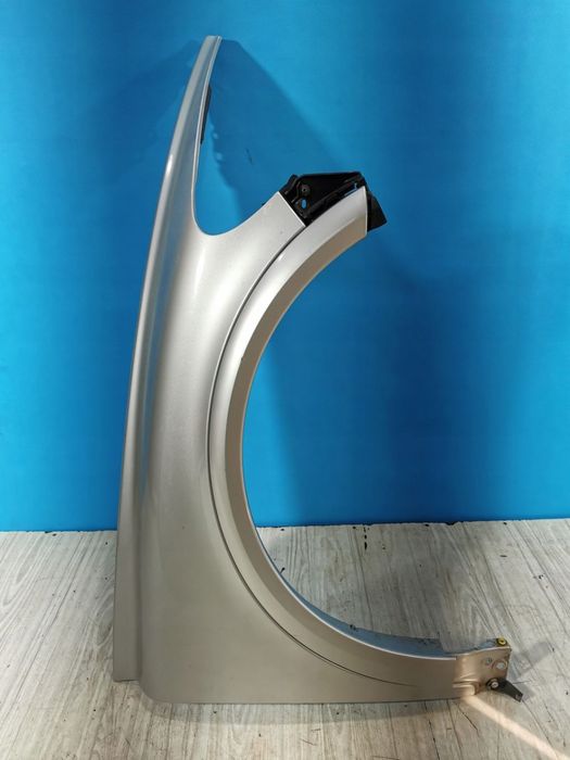 Volvo C30 błotnik przód przedni prawy listwa 426-26