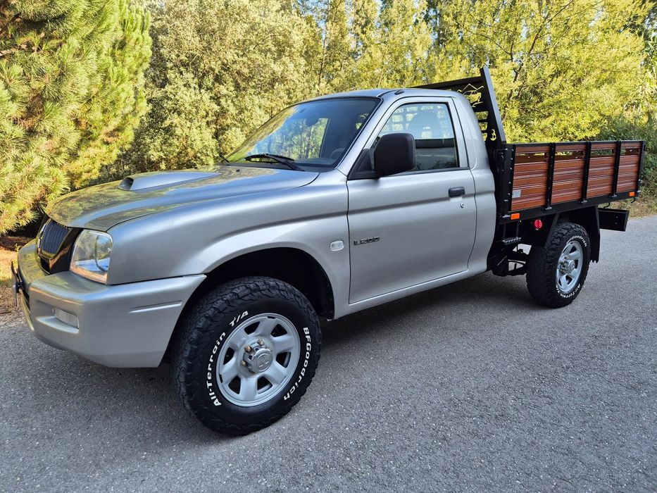 Mitsubishi L200 Cab. Simples 4X4