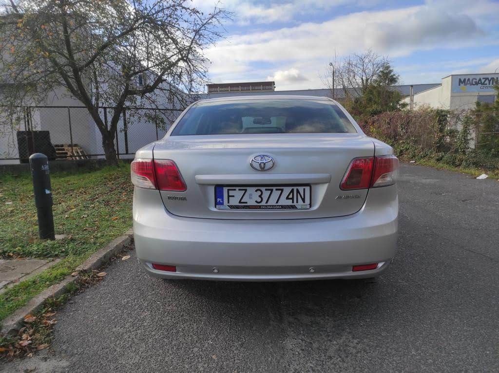 sprzedam toyota avensis 2009 r diesel