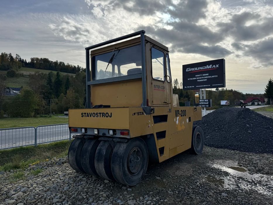 Stavostroj VP200  Pancerny Walec pneumatyczny gumowy Stavostroj VP200, Zetor