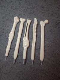 Canetas de ossos