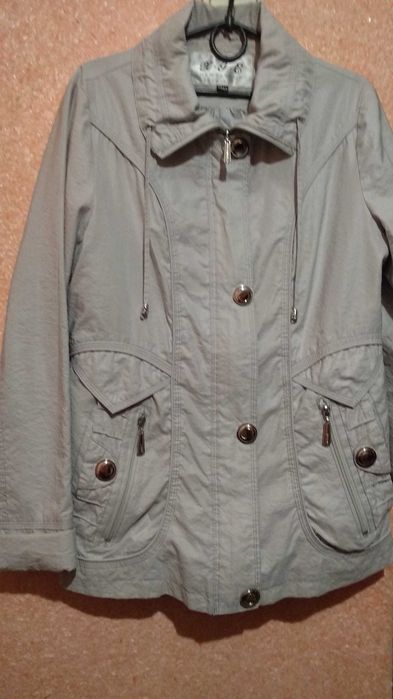 Кросівки жіночі шкіряні