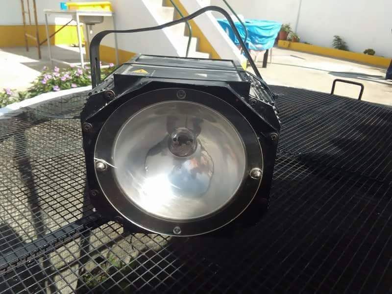 Projector de Imagem e som aceito trocas ou retomas envio por correio