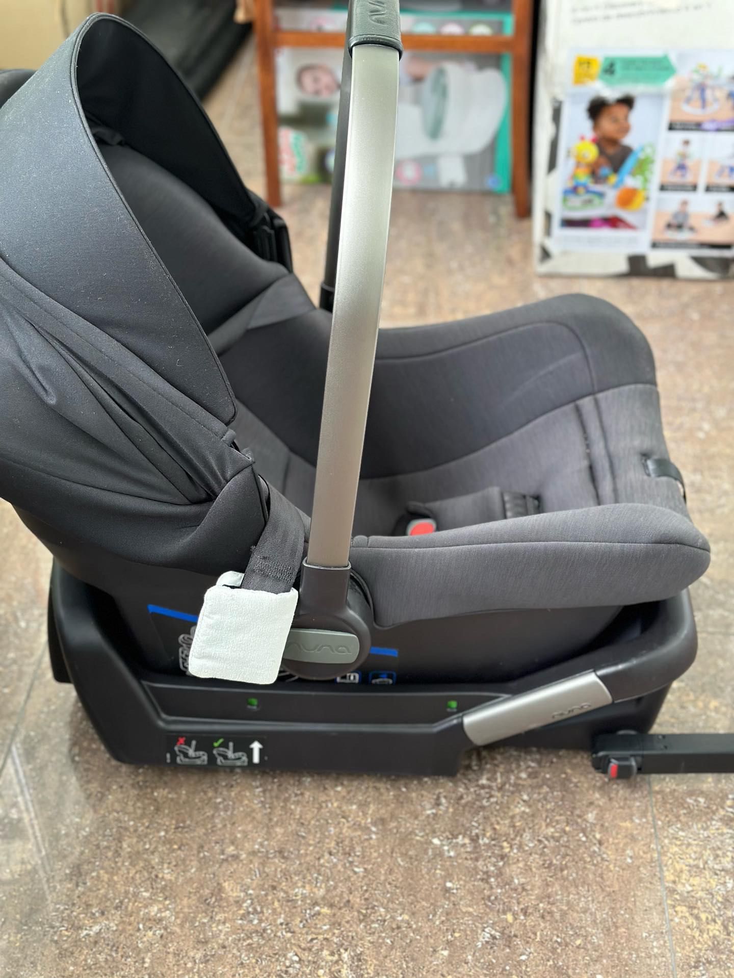 Автокресло Nuna PIPA LITE LX с базой Isofix