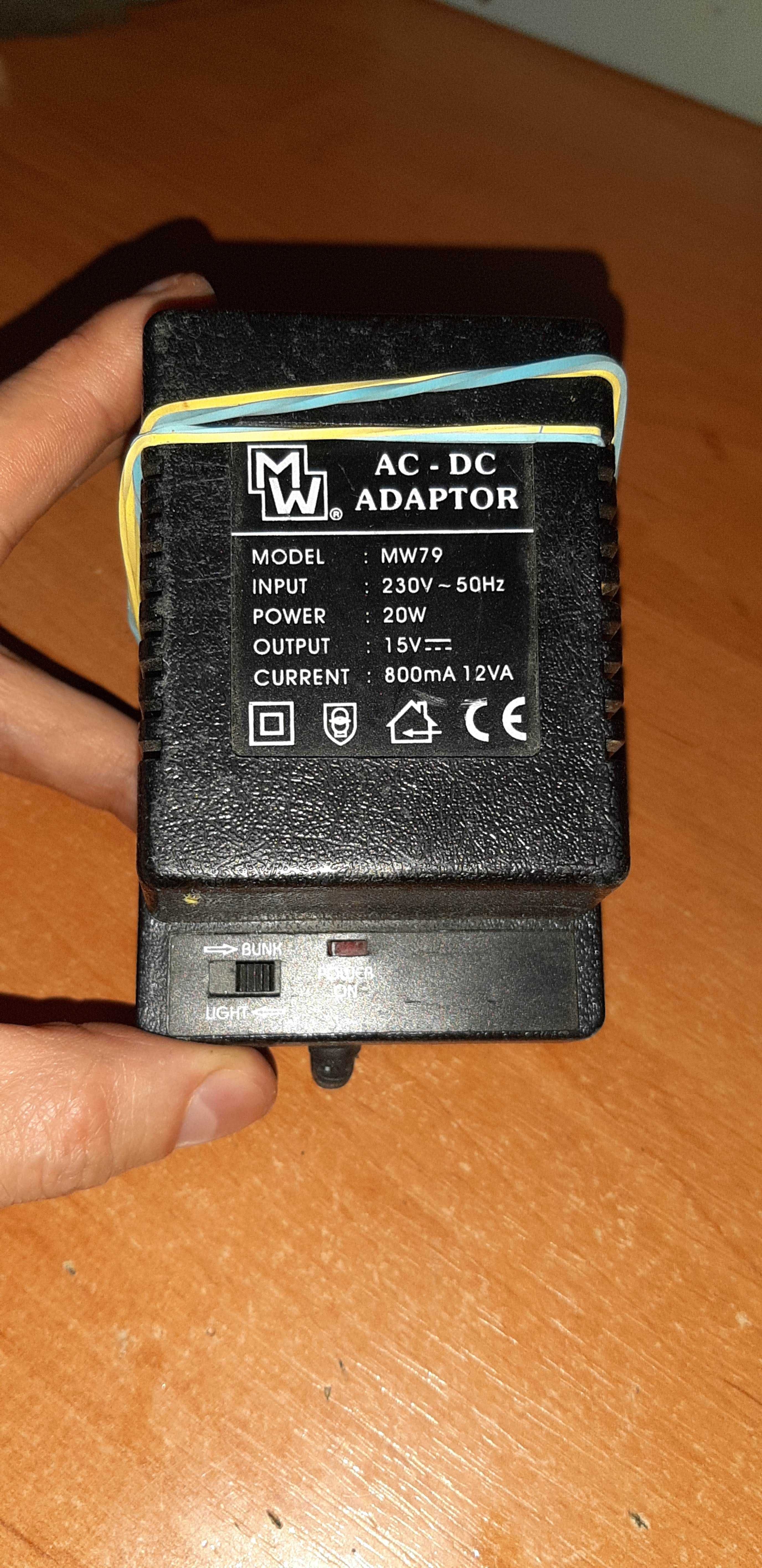 Блок живлення AC-DC MW79 15v 800mA 20W