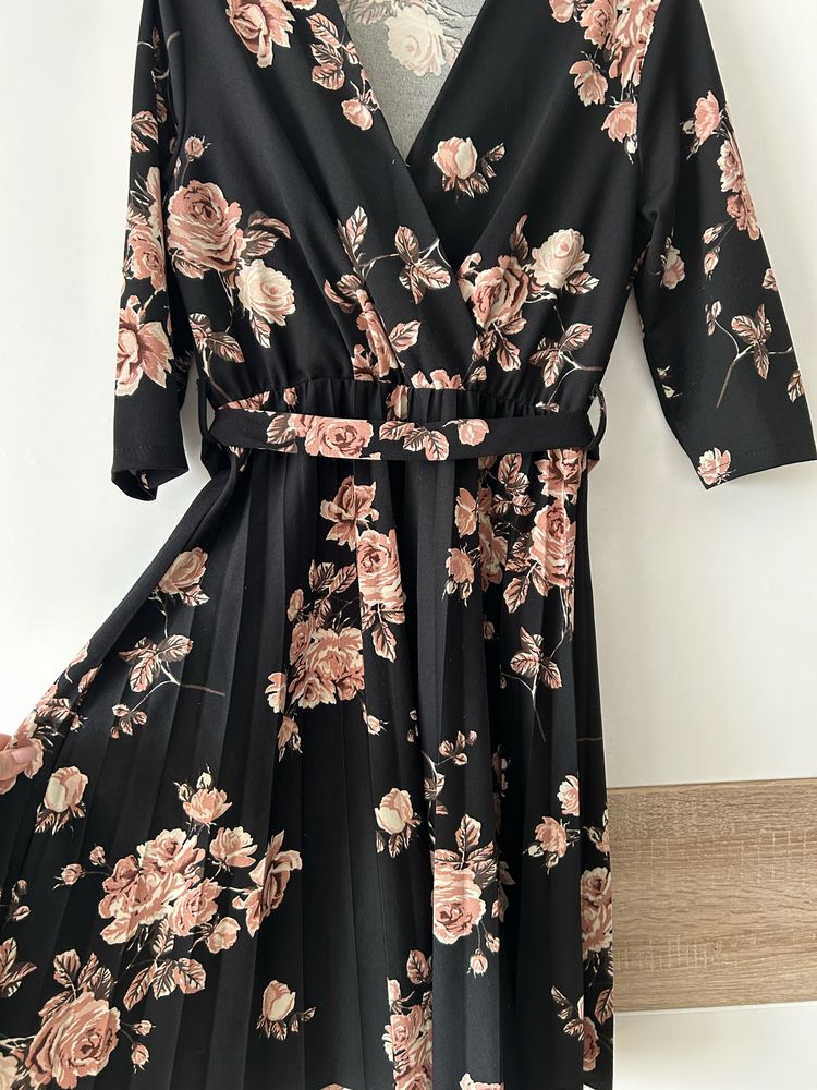 Sukienka w kwiaty, kwiatki rozmiar uniwersalny s m l xl