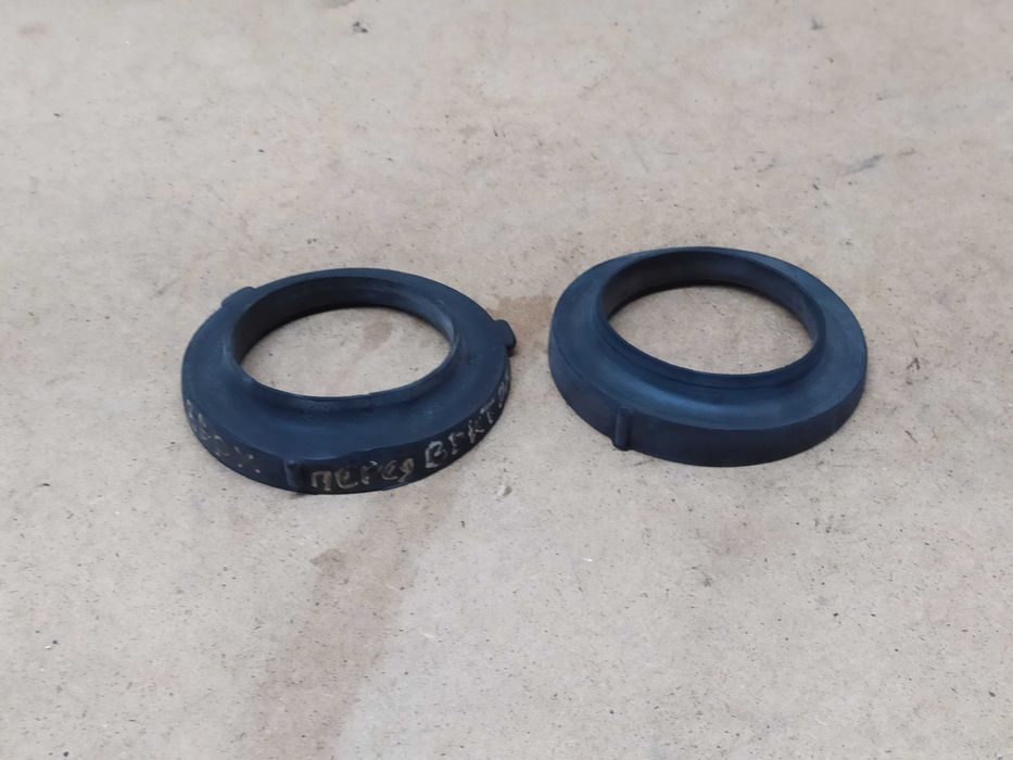 Opel Vectra А/Kadett/Astra F резинки під пружини підкладки проставка