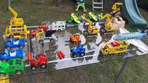 Ponad 70 pojazdów lego duplo