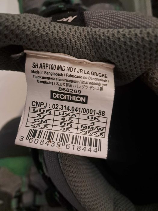 botas de montanha decatlow n 37/ 4 euros