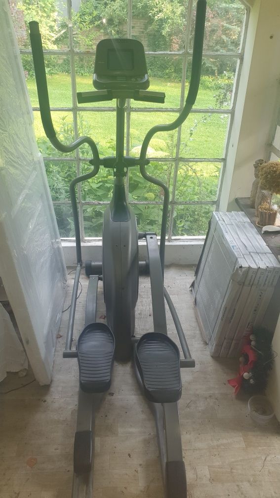 Orbitrek vision fitness x6100 orbiterek