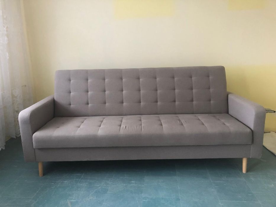 Kanapa, drzwi za darmo