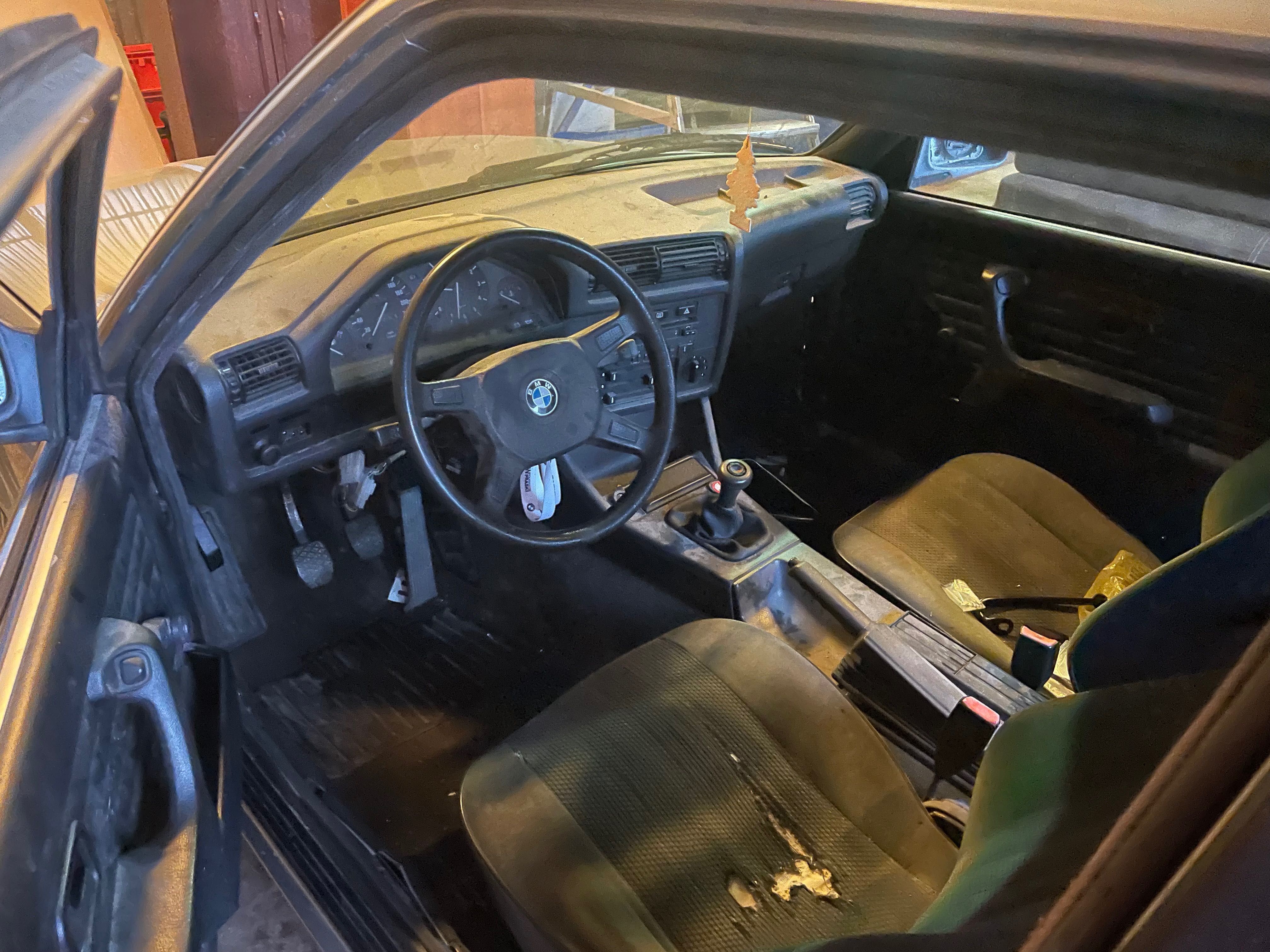 Bmw serii 3 E30 Coupe wąska lampa