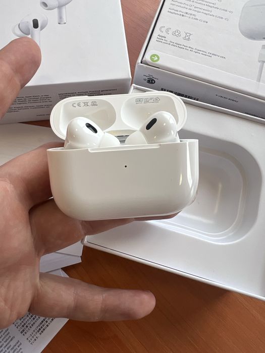 Airpods pro 2,шумоподавl ux якість 1:1 бездротові навушники