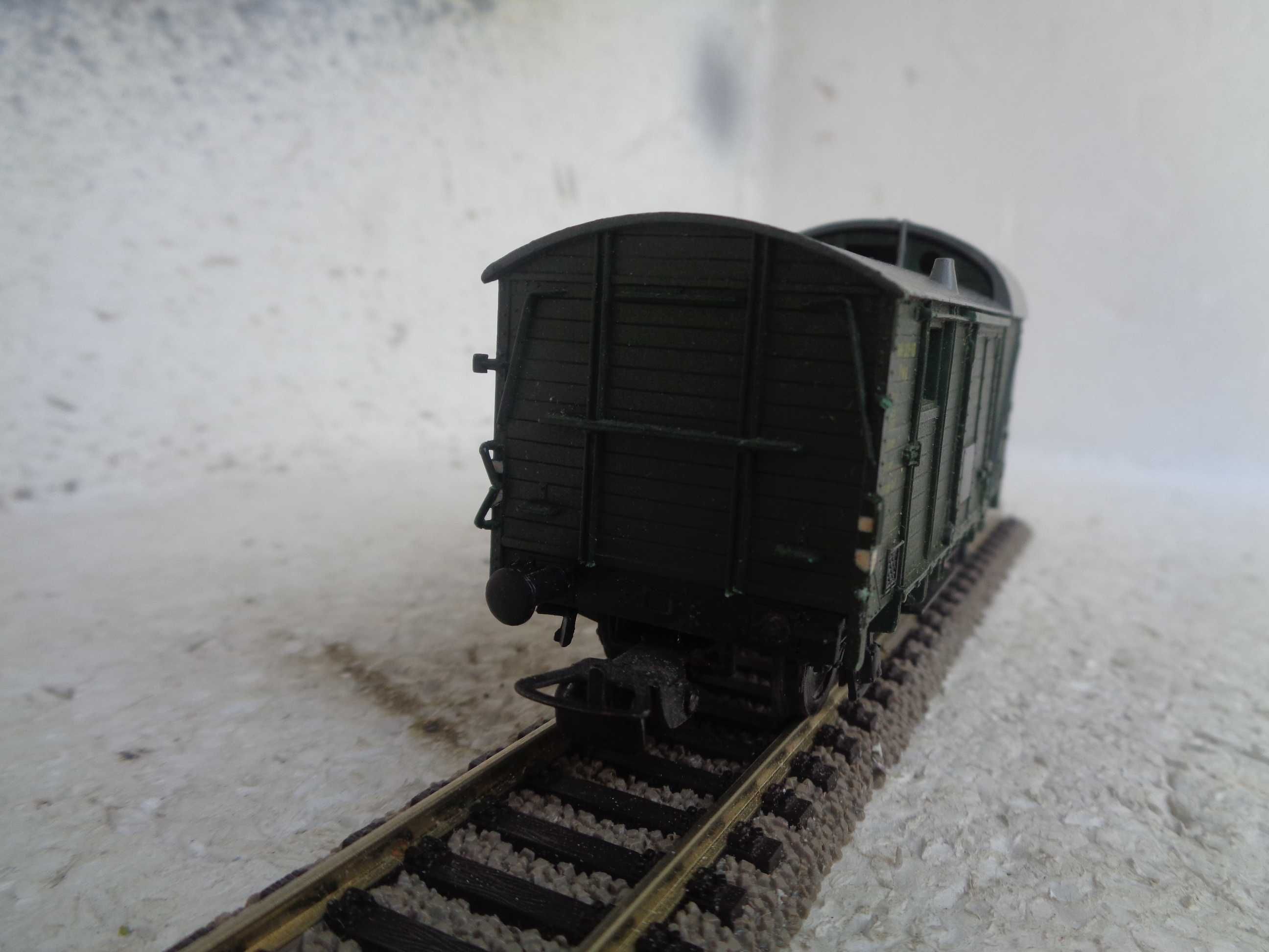 1:87 Marklin Carruagem mercadorias com portas
