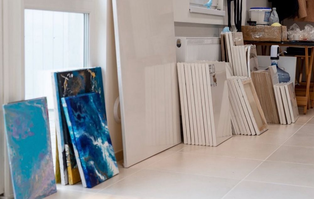 Холст на підрамнику