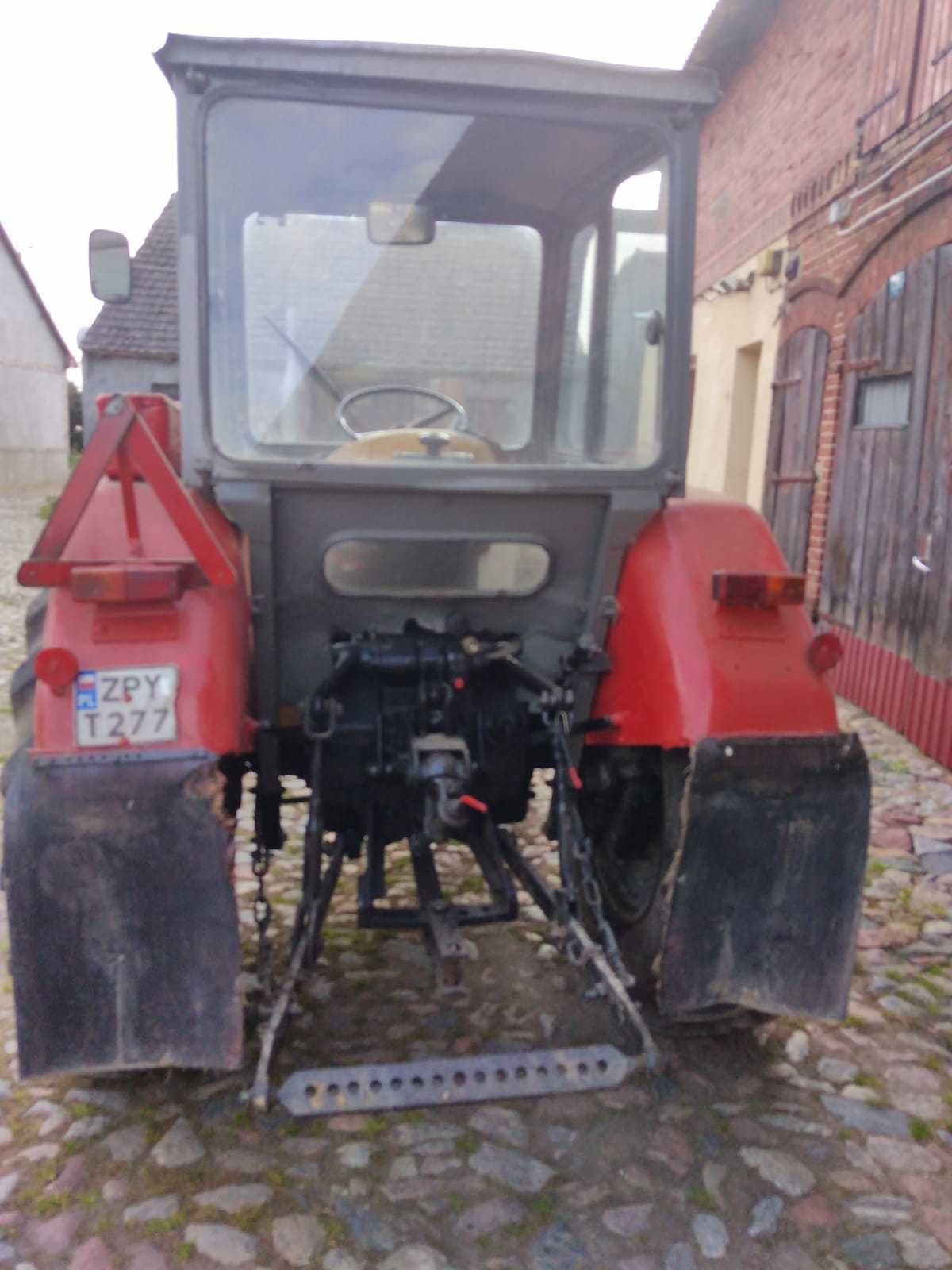 Ciągnik Ursus C 4011