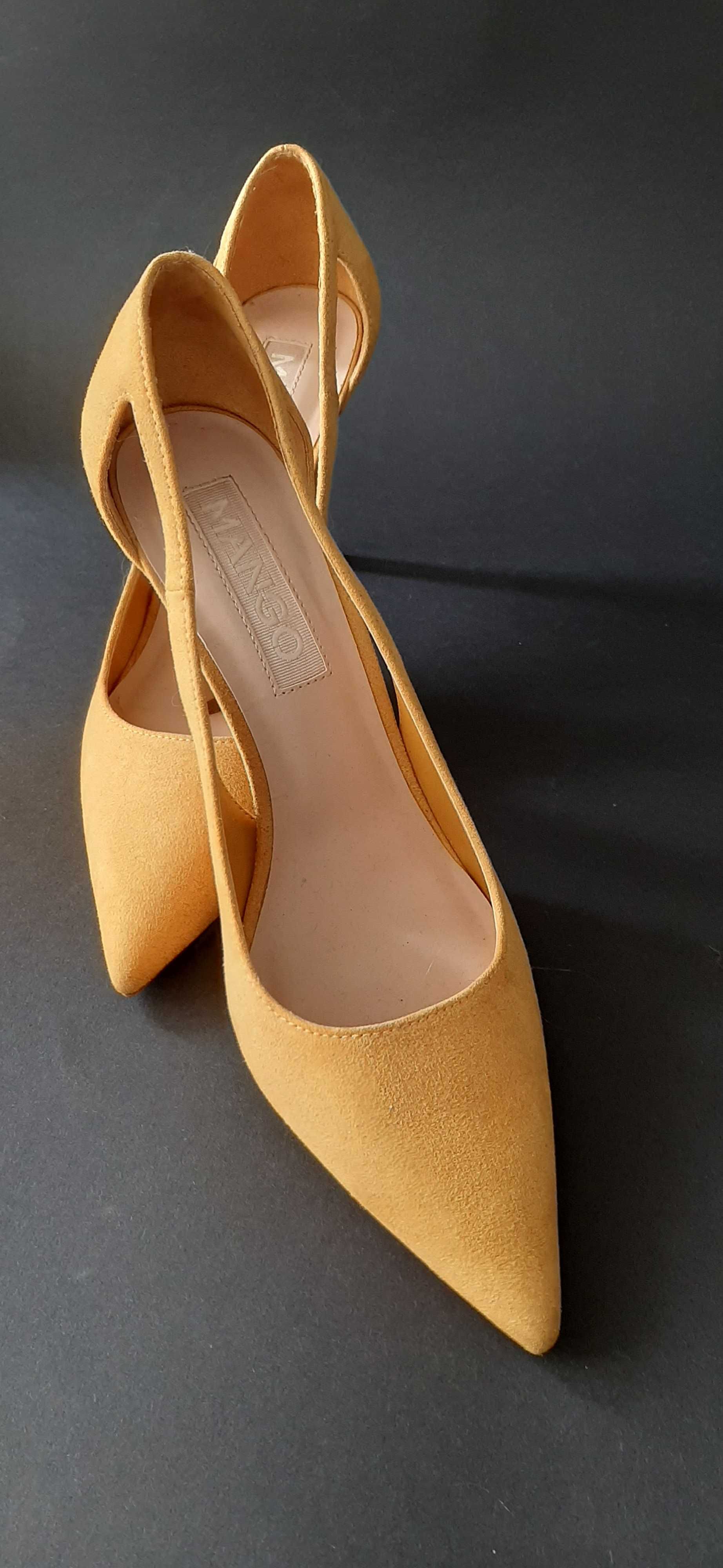 Sapatos da Mango