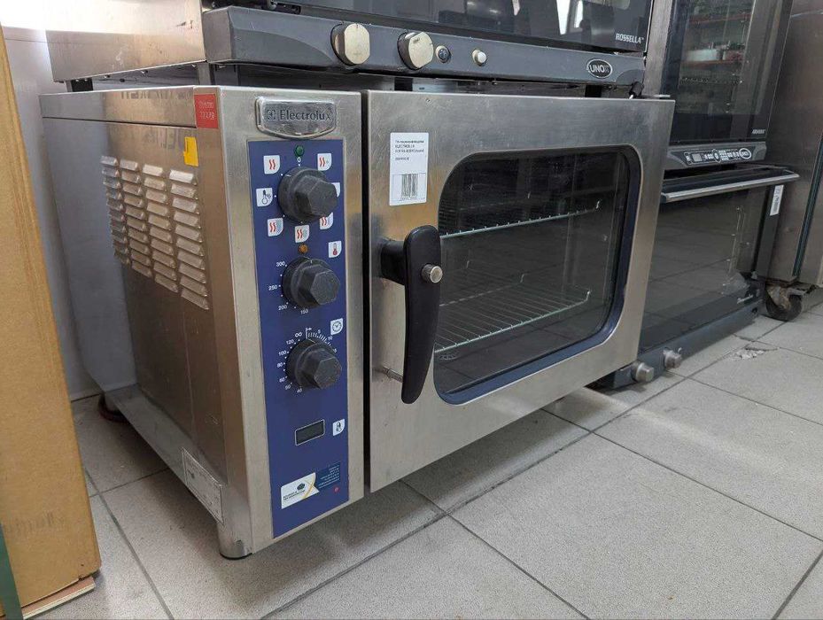 Піч пароконвекційна  Electrolux ECF/E60, б/у