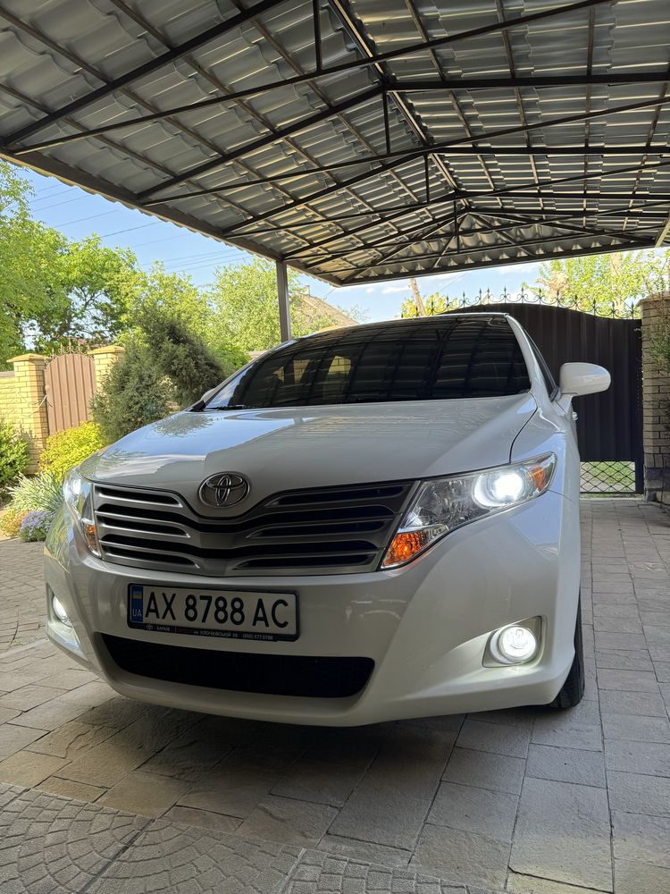 Продам авто Toyota Venza