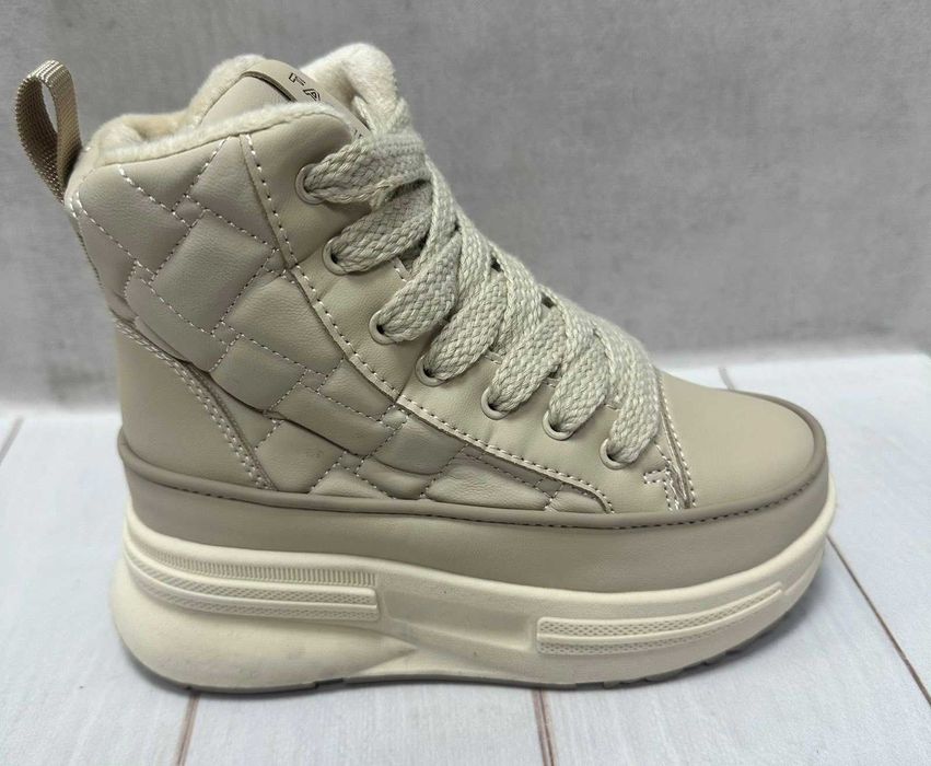 Зимові чоботи для дівчаток дутики Jong Golf  молочні 35 21,5 см