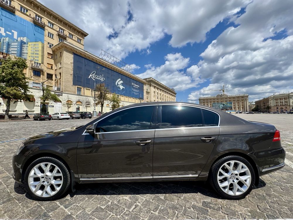 Пропоную вашій увазі  автомобіль Volkswagen Passat