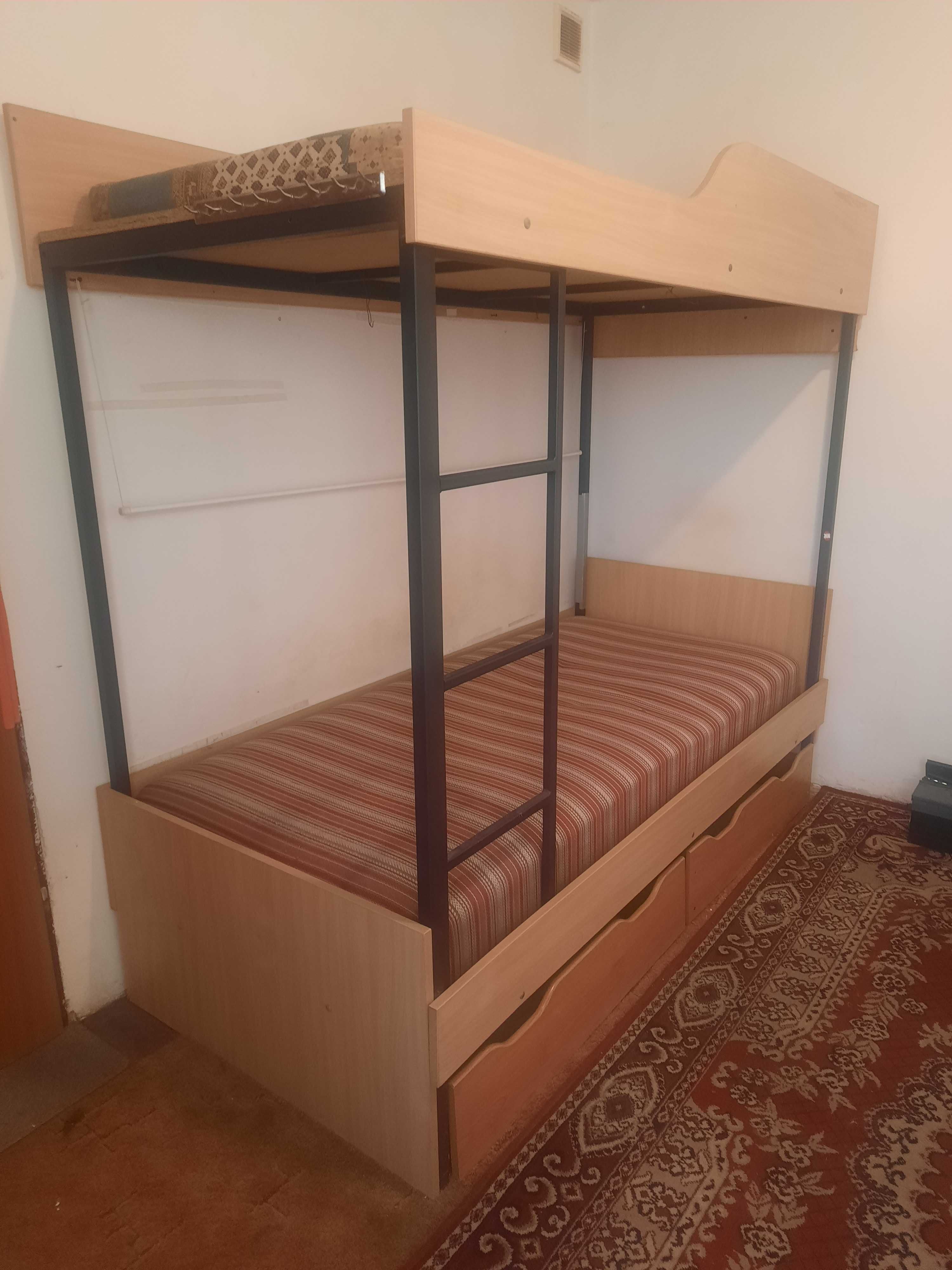 Solidne Łóżko Piętrowe