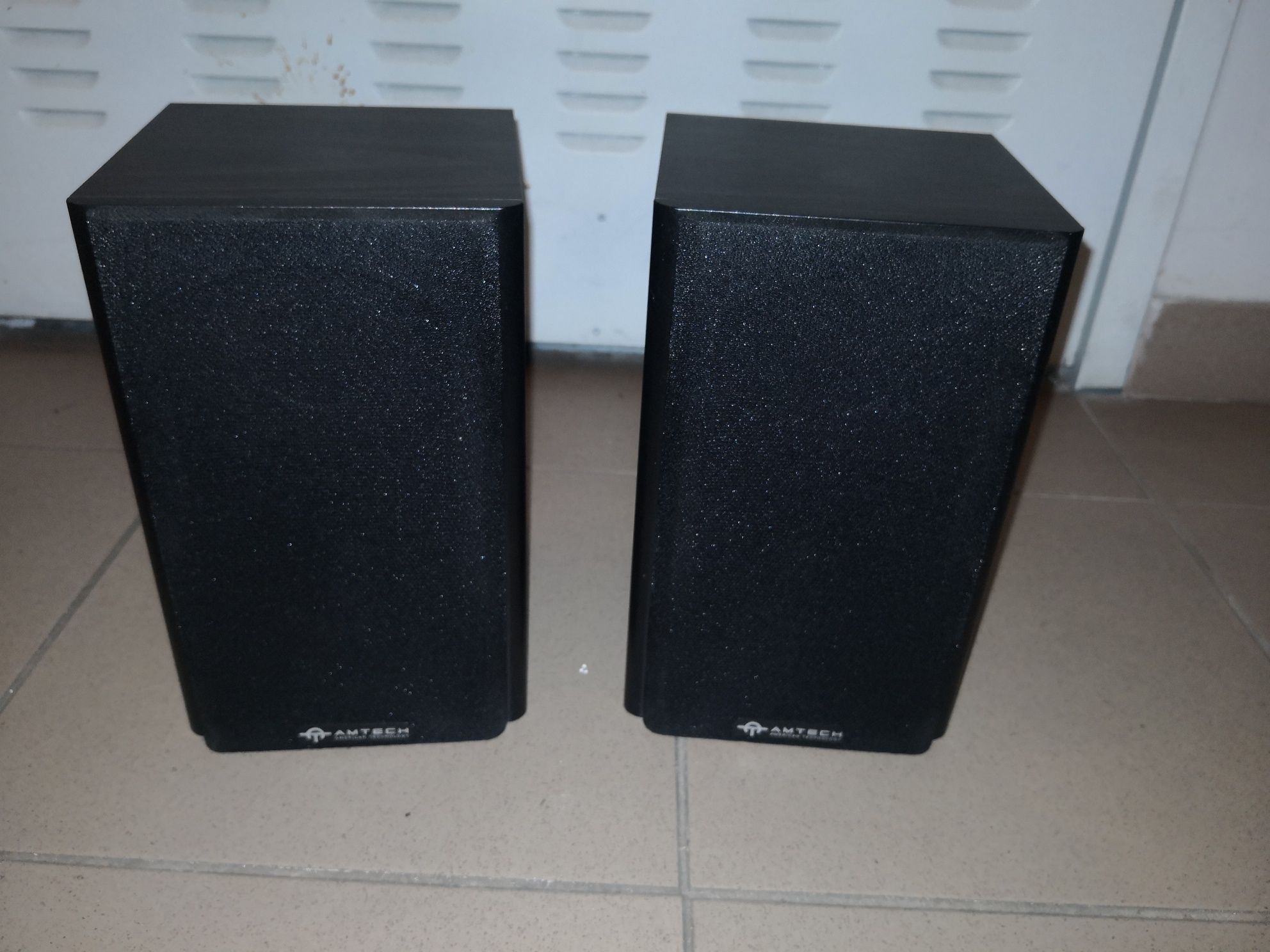 Zestaw głośników i subwoofer