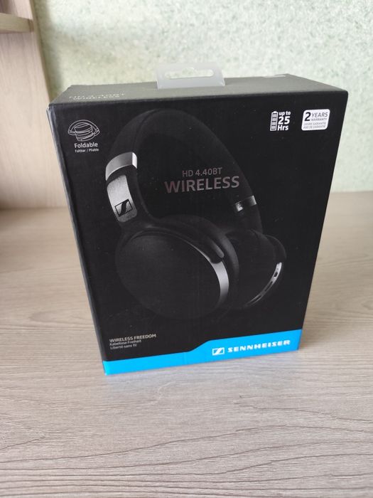 Навушники Sennheiser hd 4.40bt