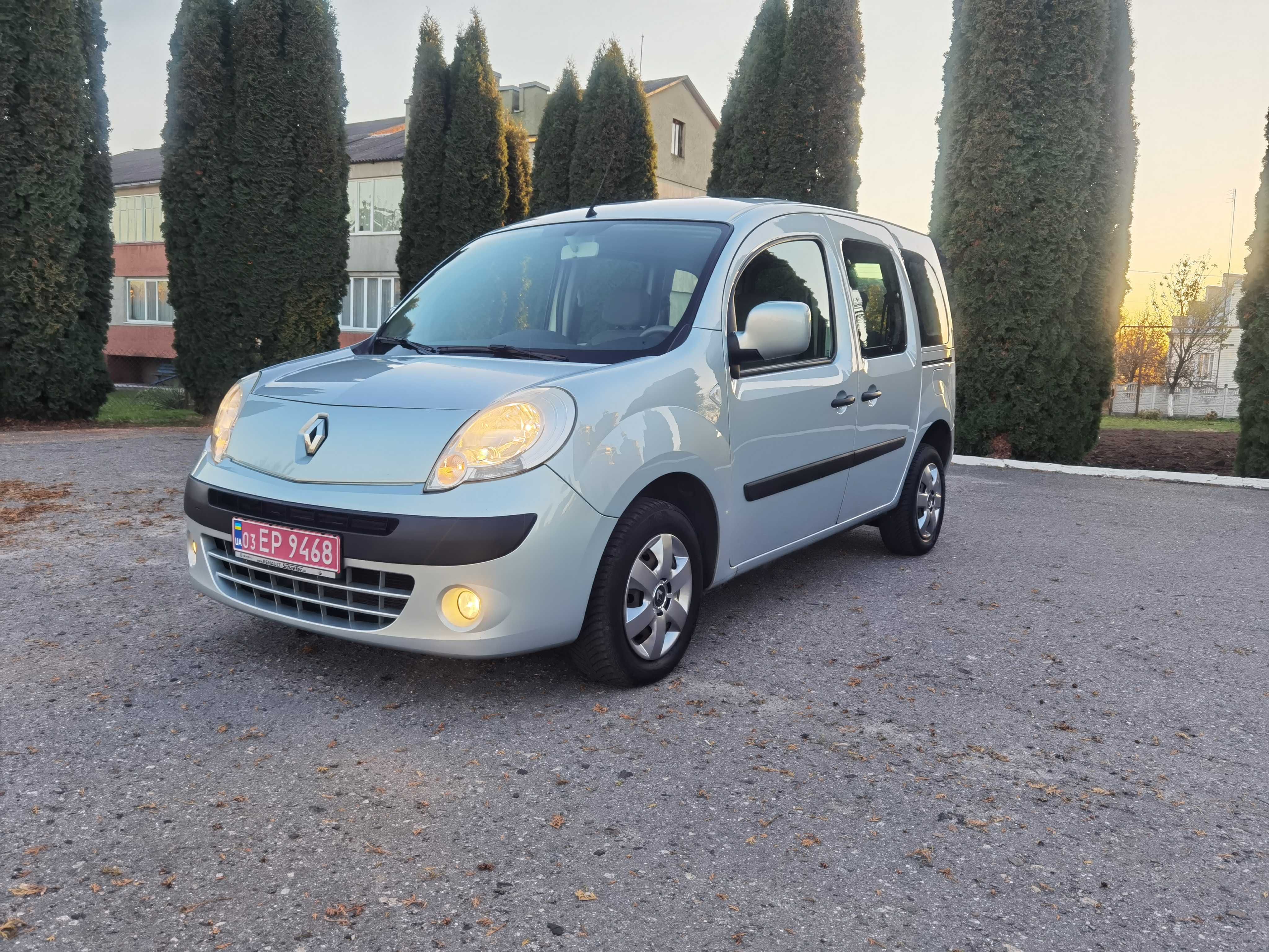 Рено канго. Kangoo. Кенго. Пасажир.