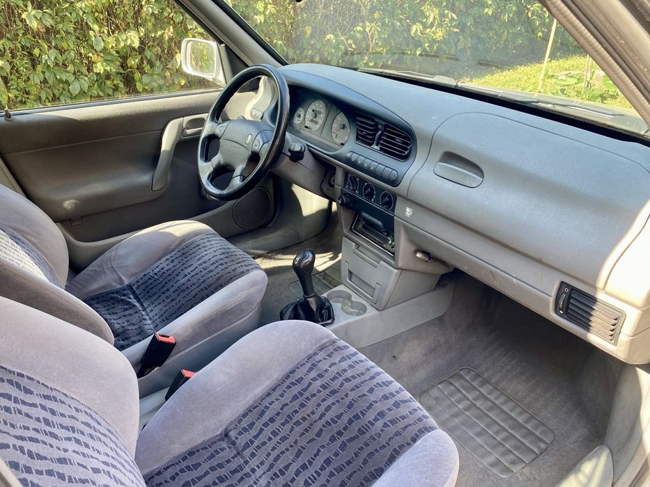 Sprzedam pilnie Skodę Felicję