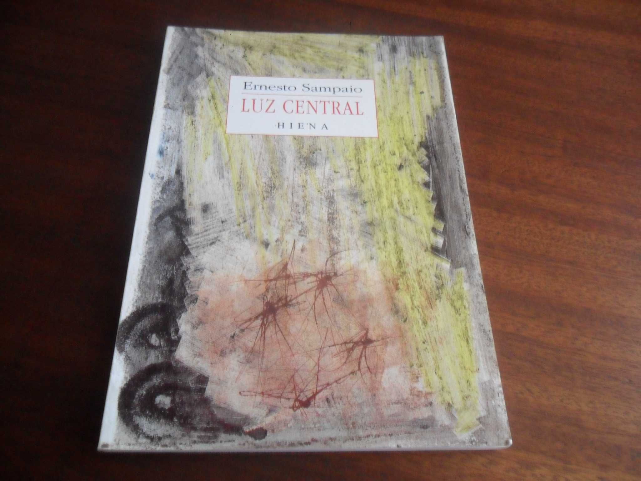 "Luz Central" de Ernesto Sampaio - 2ª Edição de 1990 - HIENA