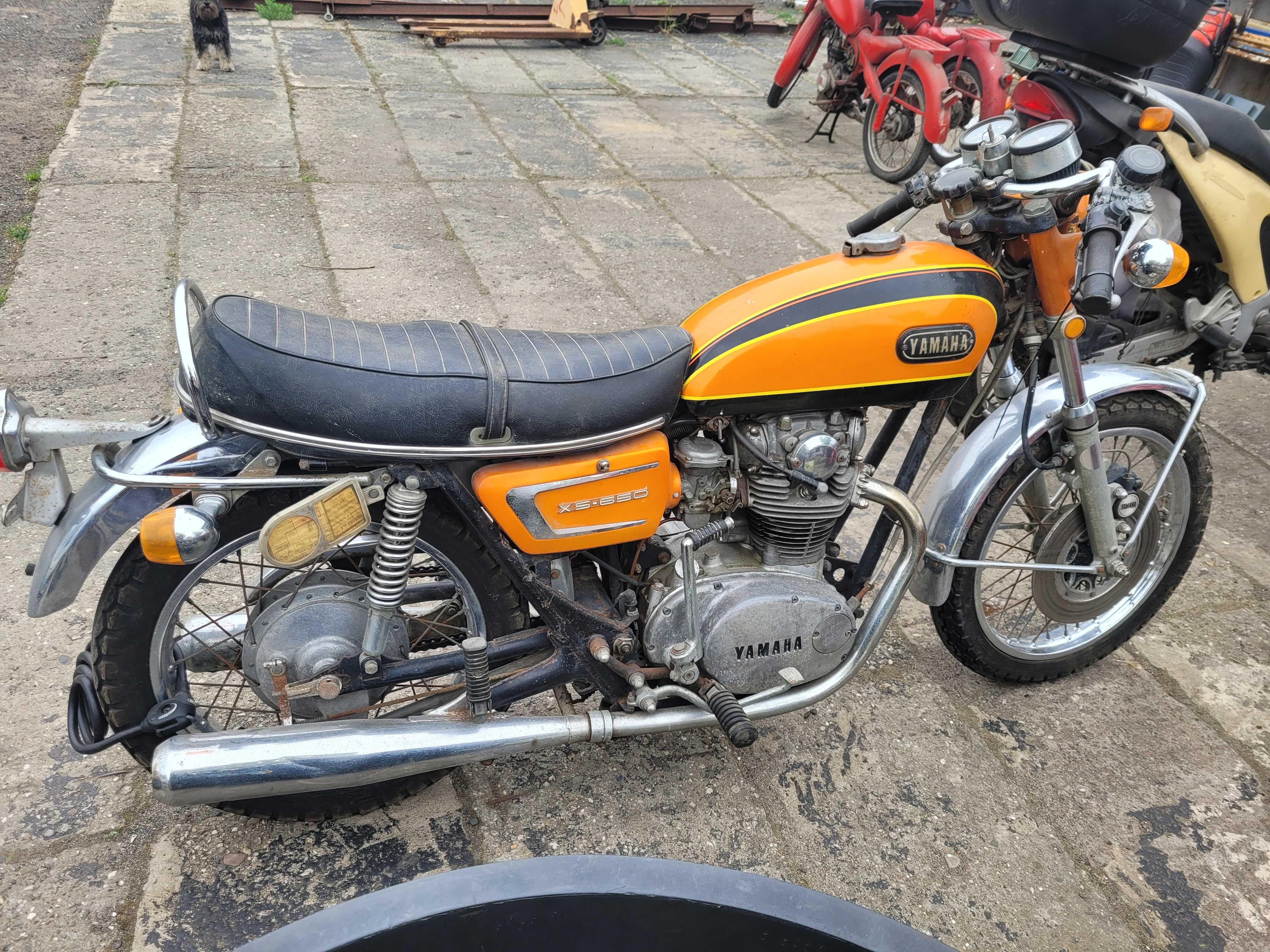 Yamaha XS650 rok  1976