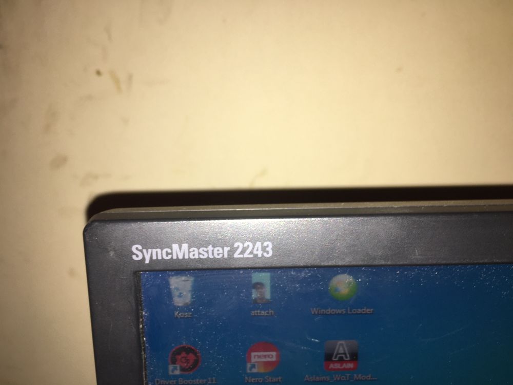 Monitor 22 cale SyncMaster