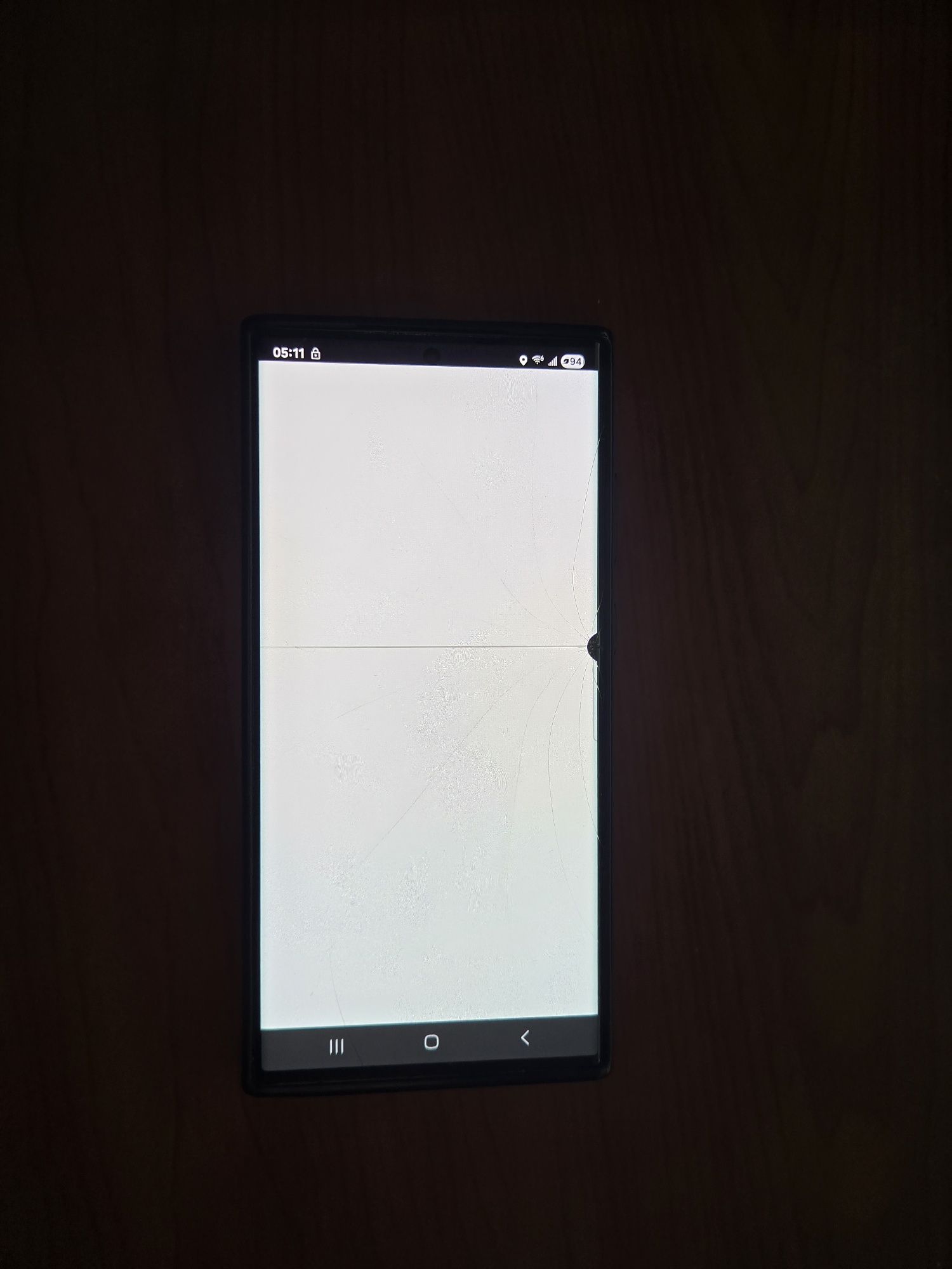 Samsung galaxy S23 ultra 256gb con ecrã partido 100% funcional