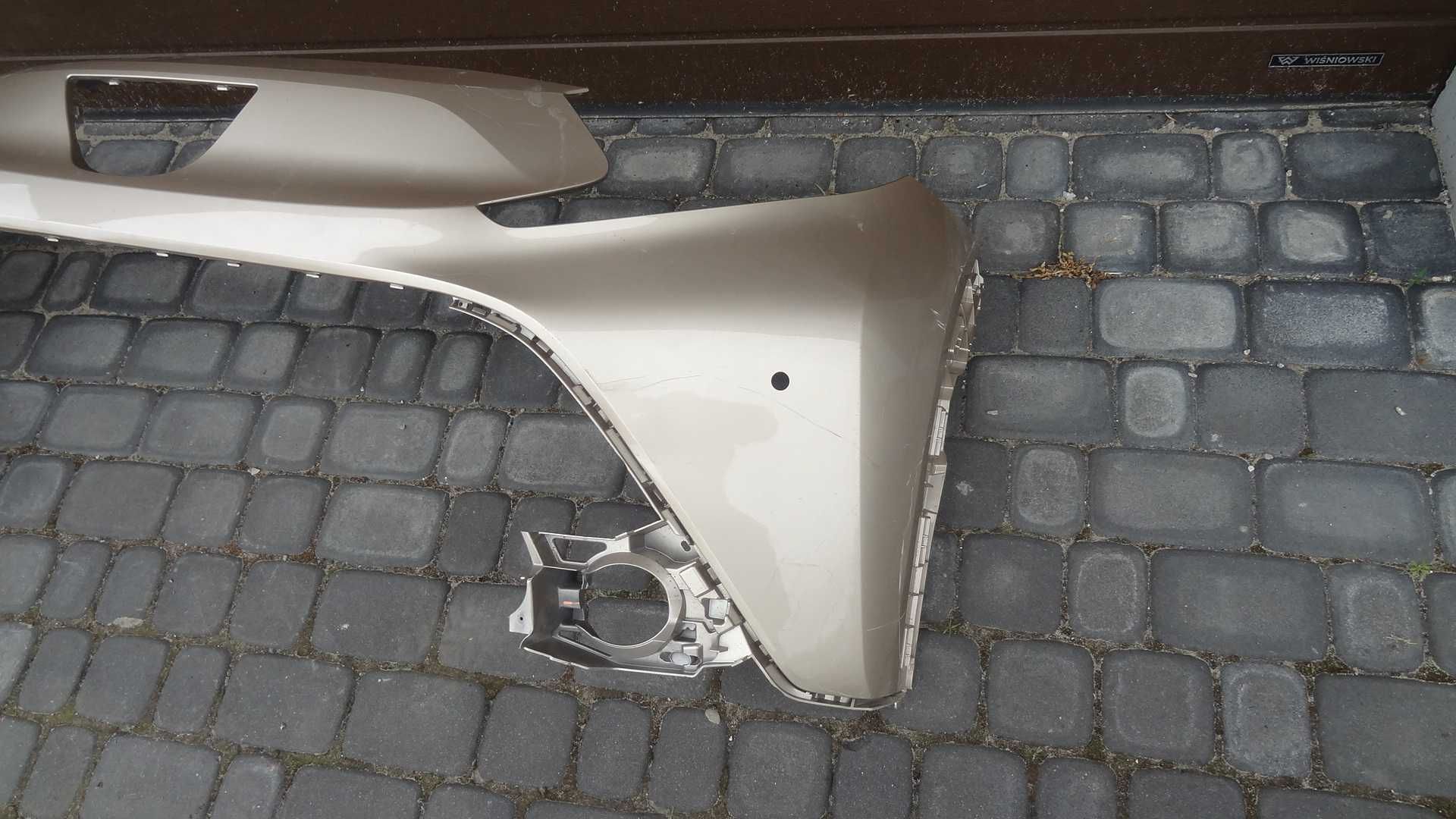 Toyota aygo X  22-  zderzak przód