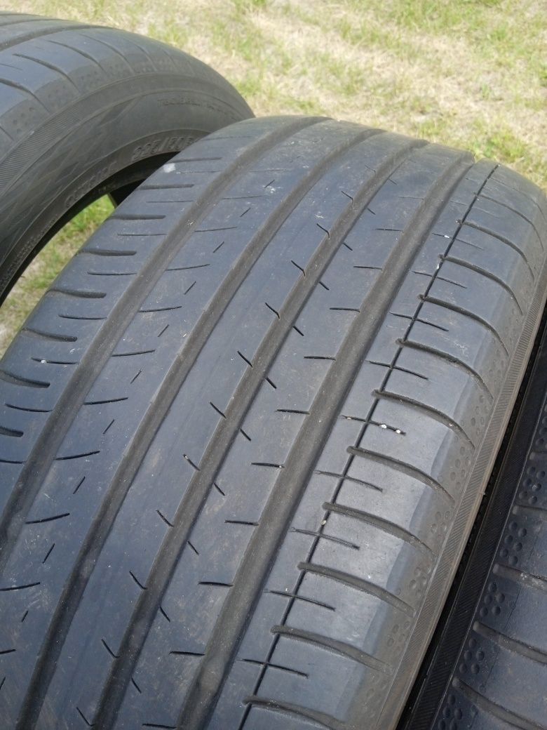 Yokohama Bluearth 225/50/R17 XL