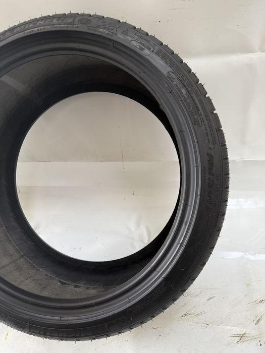 255/35/19 Michelin Pilot Sport 3 ZP 96Y