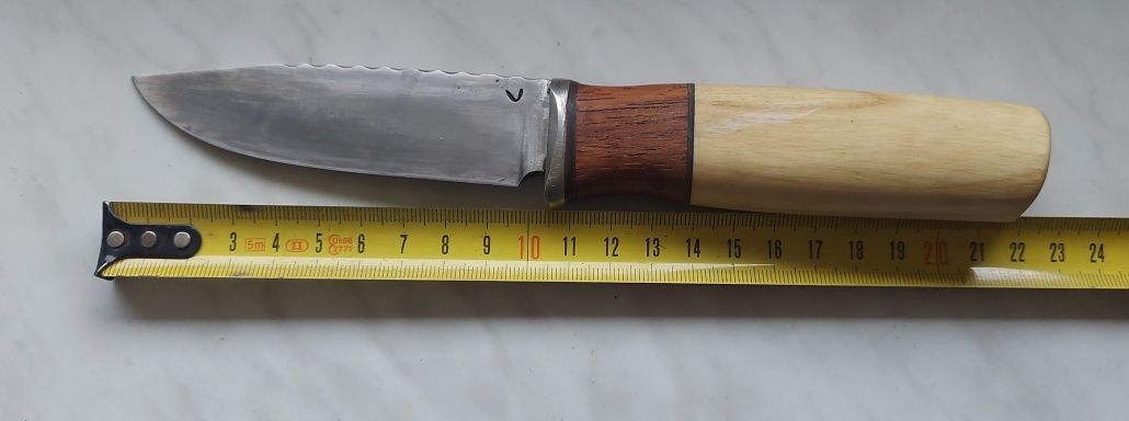Nóż ręcznie robiony