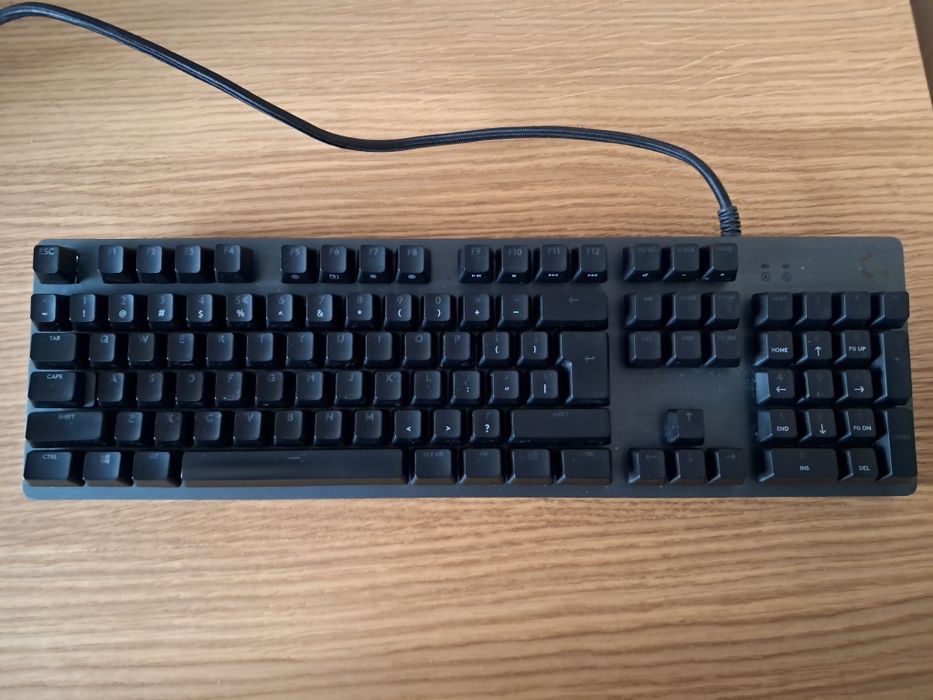 Logitech G512 Carbon • Blue Switch • RGB • Z pudełkiem