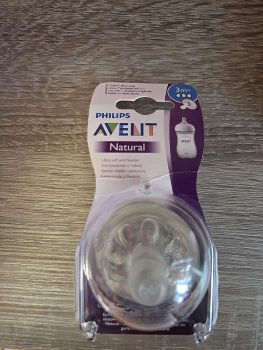 Philips Avent Natural smoczek na butelkę o średnim wypływie 3 m+ SCF04