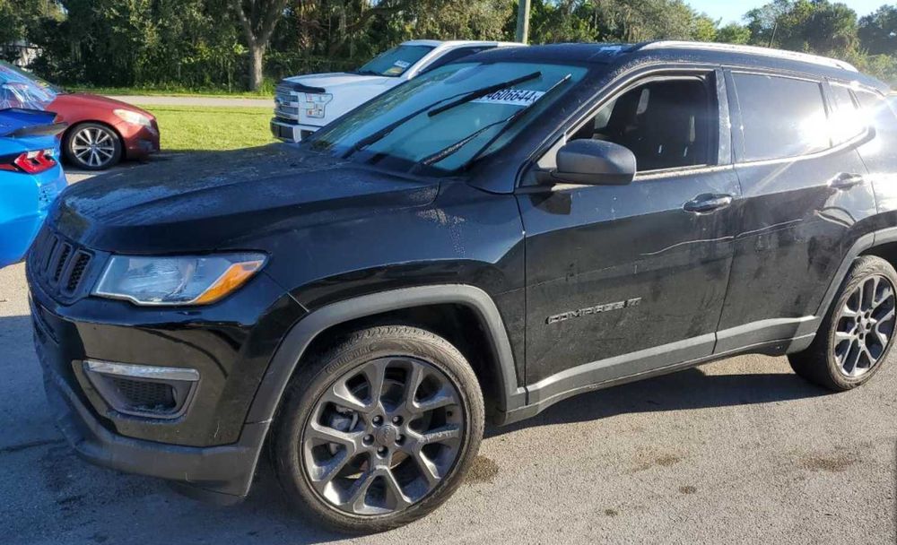 Jeep Compass Джип Разборка Комплект Радіатор Диффузор Телевізор Панель